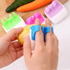 Multifunctional Finger Peeler（Random Color）